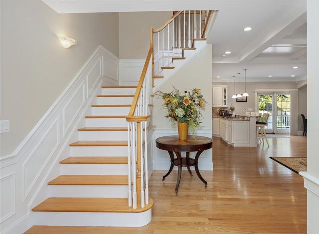 4 Darrens Way, Methuen, MA 01844