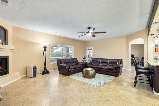 6248 Nueva Espana Road NW, Albuquerque, NM 87114