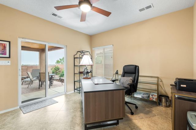 6248 Nueva Espana Road NW, Albuquerque, NM 87114
