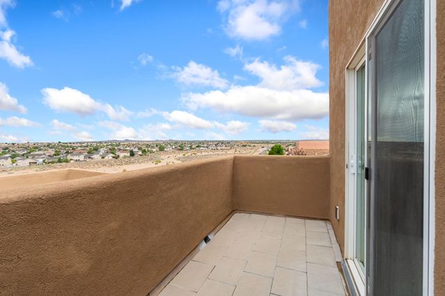 6248 Nueva Espana Road NW, Albuquerque, NM 87114