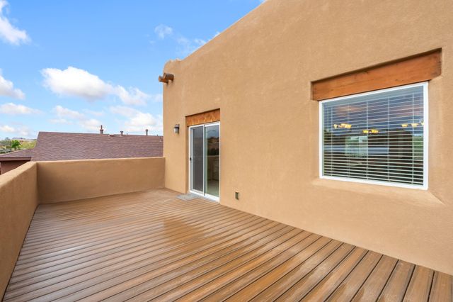 6248 Nueva Espana Road NW, Albuquerque, NM 87114