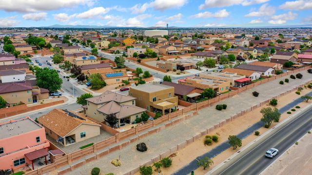 6248 Nueva Espana Road NW, Albuquerque, NM 87114