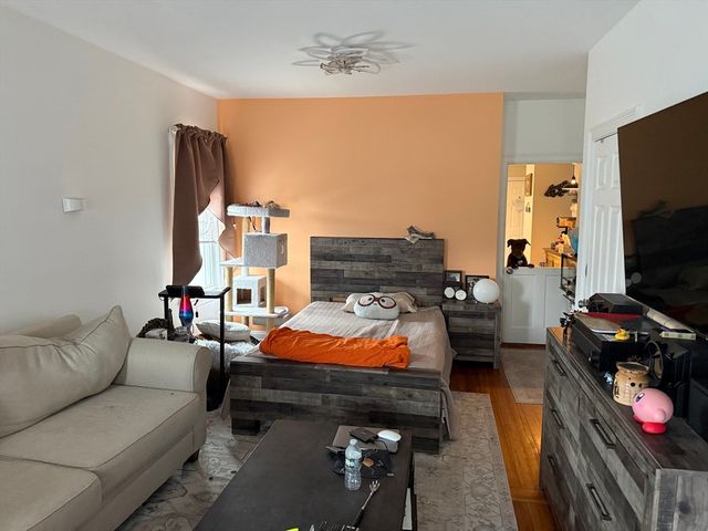 377 Earle Street, New Bedford, MA 02746