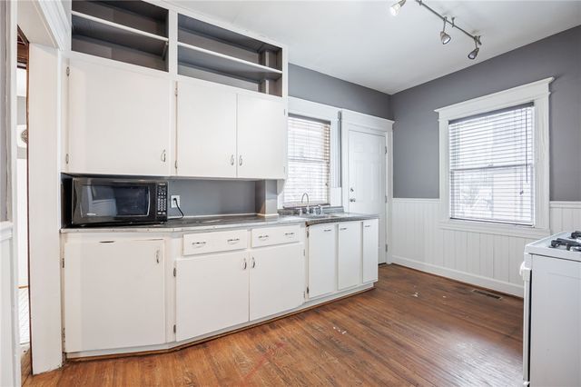 89 Clay Avenue, Rochester, NY 14613