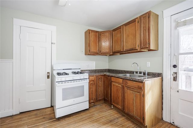 89 Clay Avenue, Rochester, NY 14613