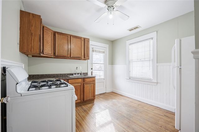 89 Clay Avenue, Rochester, NY 14613