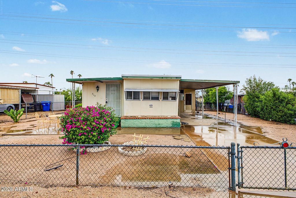 214 S 38TH Street, Mesa, AZ 85206 — exterior