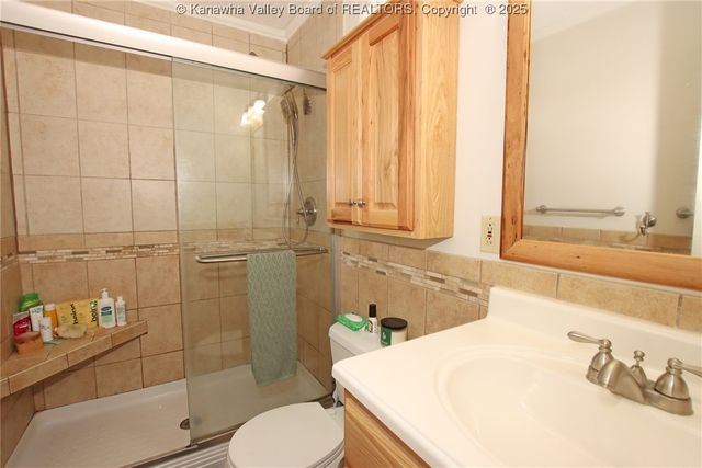 101 Skyview Drive, Beckley, WV 25801