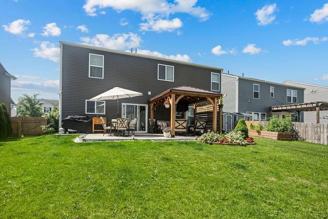 7492 Winding Path Court, Canal Winchester, OH 43110