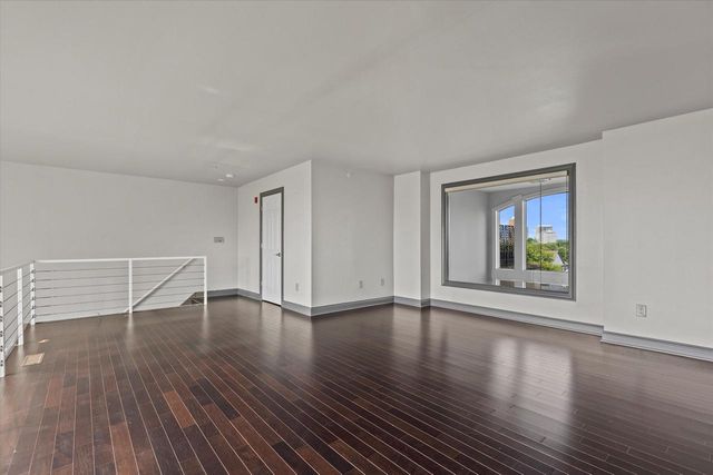 1515 N Van Buren STREET #500, Milwaukee, WI 53202