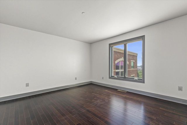 1515 N Van Buren STREET #500, Milwaukee, WI 53202