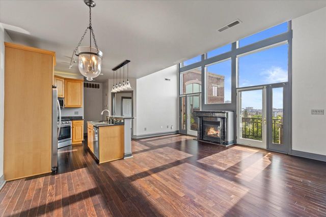 1515 N Van Buren STREET #500, Milwaukee, WI 53202