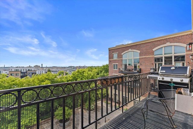 1515 N Van Buren STREET #500, Milwaukee, WI 53202