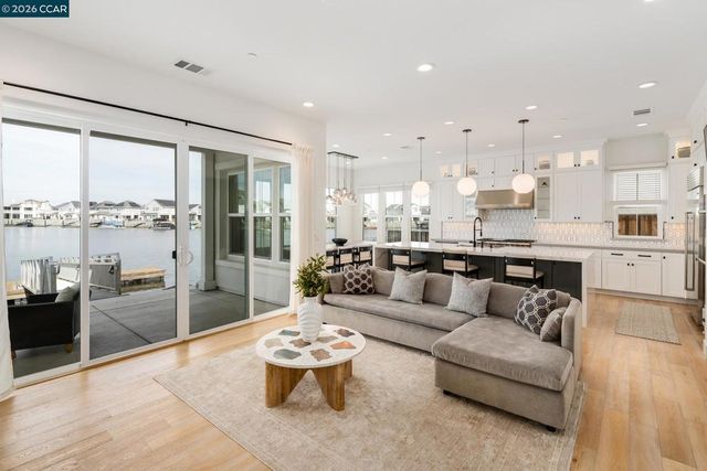 461 Halcyon Pl, Bethel Island, CA 94511