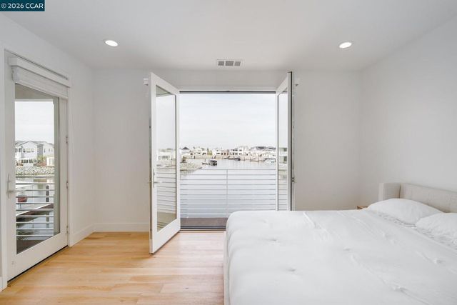 461 Halcyon Pl, Bethel Island, CA 94511