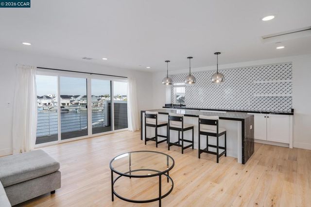 461 Halcyon Pl, Bethel Island, CA 94511