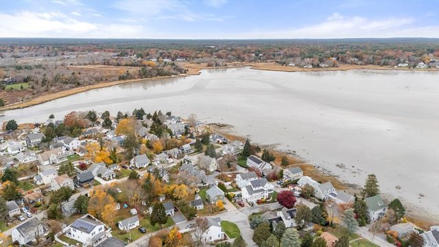 38 Cedar Lane, Kingston, MA 02364