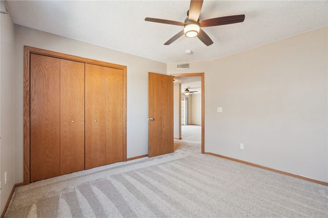 3120 Wilson Avenue SW 6, Cedar Rapids, IA 52404