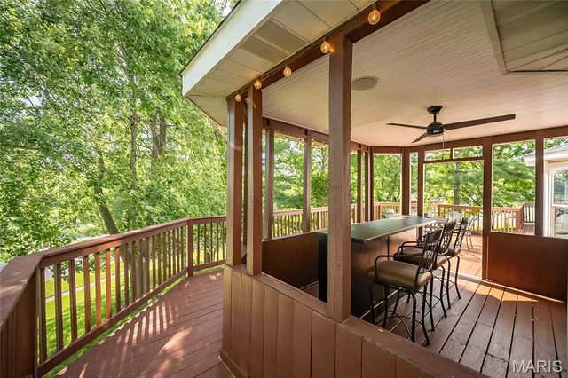 3822 Rock Bluff Court, Oakville, MO 63129