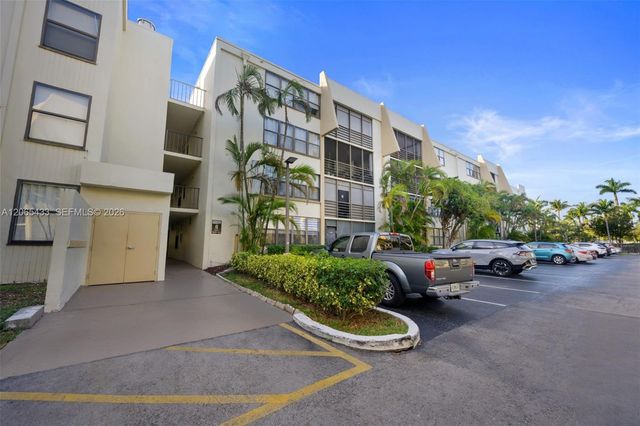 20401 NE 30th Avenue 320-8, Aventura, FL 33180