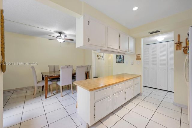 20401 NE 30th Avenue 320-8, Aventura, FL 33180