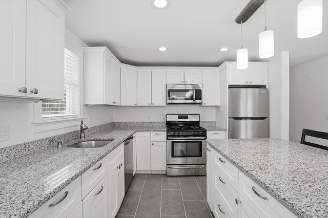 2 Hemenway Road, Framingham, MA 01701