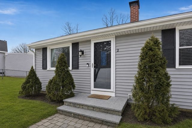 2 Hemenway Road, Framingham, MA 01701