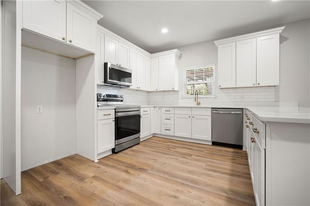 2553 Springhill Avenue, Mobile, AL 36607