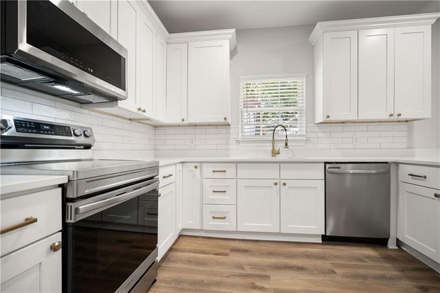 2553 Springhill Avenue, Mobile, AL 36607