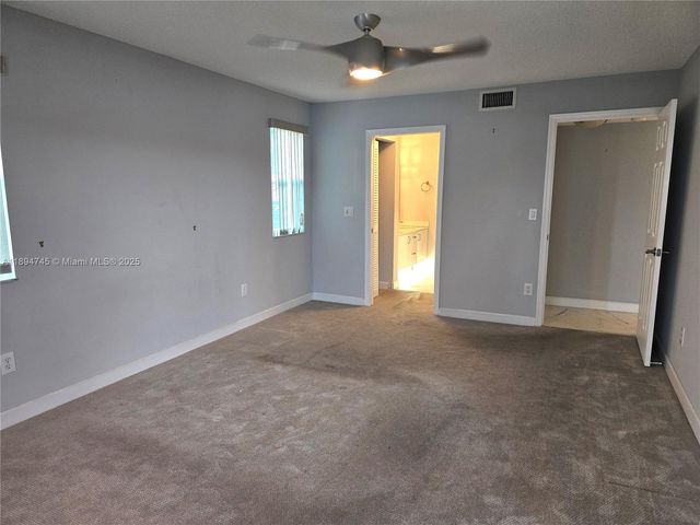 7440 Granville Dr 213, Tamarac, FL 33321