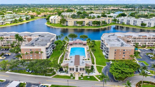 7440 Granville Dr 213, Tamarac, FL 33321