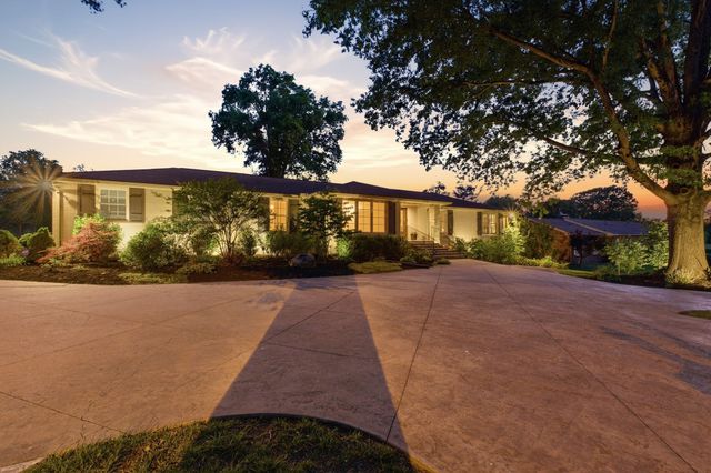 300 Rolling Mill Rd, Old Hickory, TN 37138