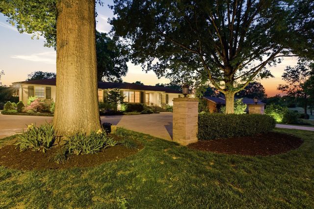 300 Rolling Mill Rd, Old Hickory, TN 37138