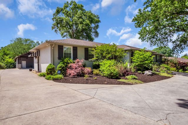 300 Rolling Mill Rd, Old Hickory, TN 37138