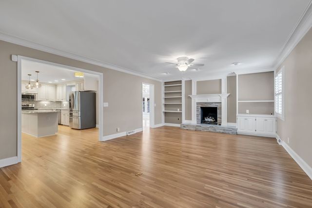 300 Rolling Mill Rd, Old Hickory, TN 37138