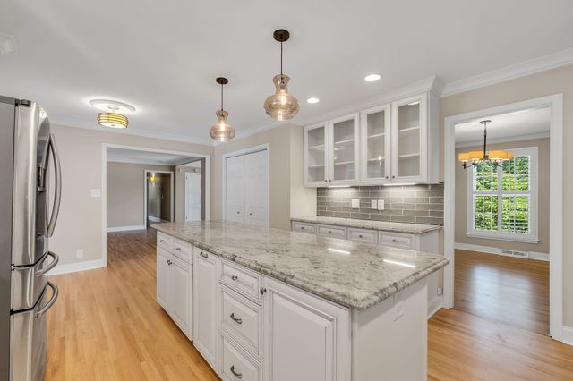 300 Rolling Mill Rd, Old Hickory, TN 37138
