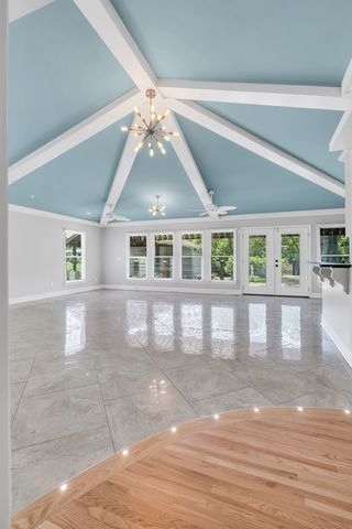 300 Rolling Mill Rd, Old Hickory, TN 37138