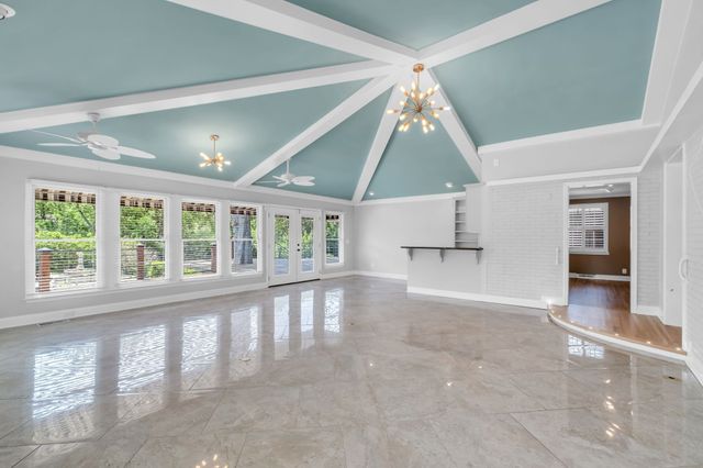 300 Rolling Mill Rd, Old Hickory, TN 37138