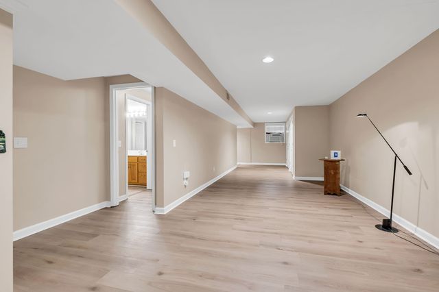 300 Rolling Mill Rd, Old Hickory, TN 37138