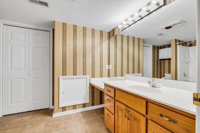 300 Rolling Mill Rd, Old Hickory, TN 37138