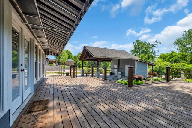 300 Rolling Mill Rd, Old Hickory, TN 37138