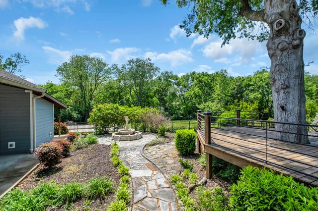 300 Rolling Mill Rd, Old Hickory, TN 37138