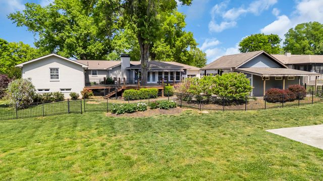 300 Rolling Mill Rd, Old Hickory, TN 37138