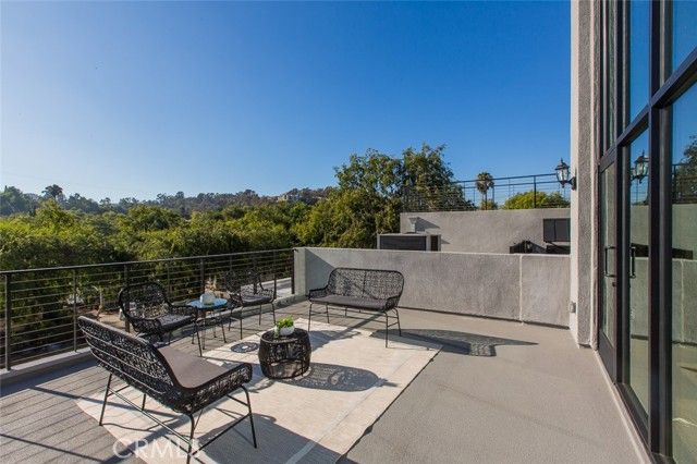 3682 Harriman Avenue 4, Los Angeles, CA 90032