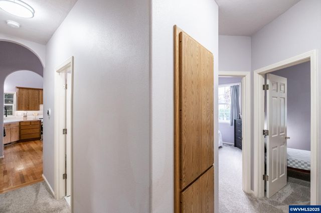 1221 Montgomery Pl NE, Albany, OR 97321