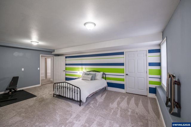 1221 Montgomery Pl NE, Albany, OR 97321