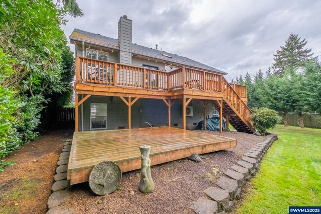 1221 Montgomery Pl NE, Albany, OR 97321