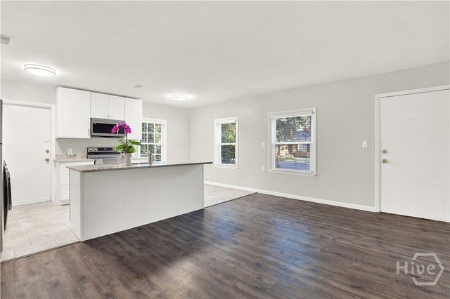 1309 E 55th Street, Savannah, GA 31404