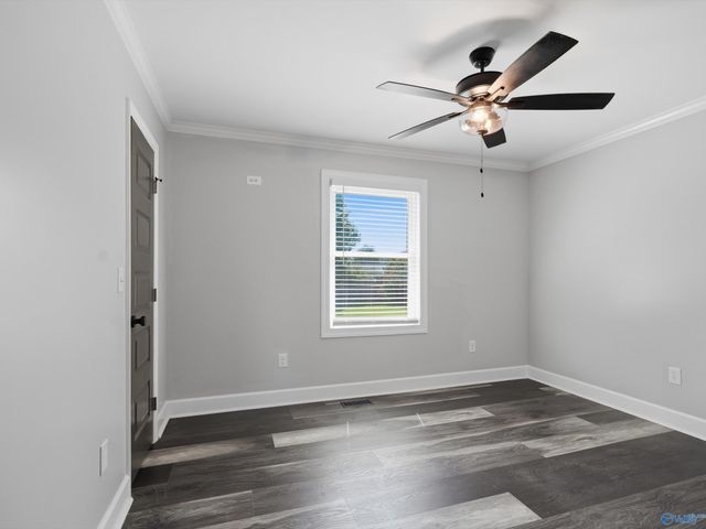 105 Hazelwood Drive, Hazel Green, AL 35750