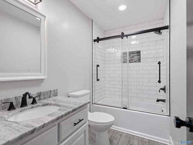 105 Hazelwood Drive, Hazel Green, AL 35750